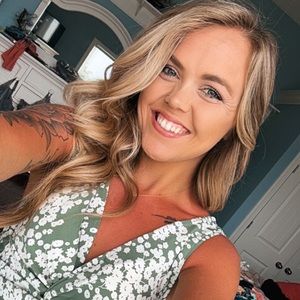 Meet your Posher, Allison